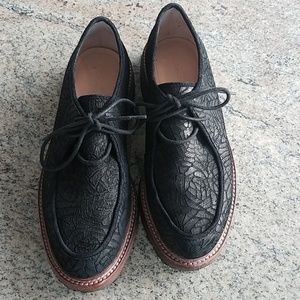 Pour la Victoire Loafers